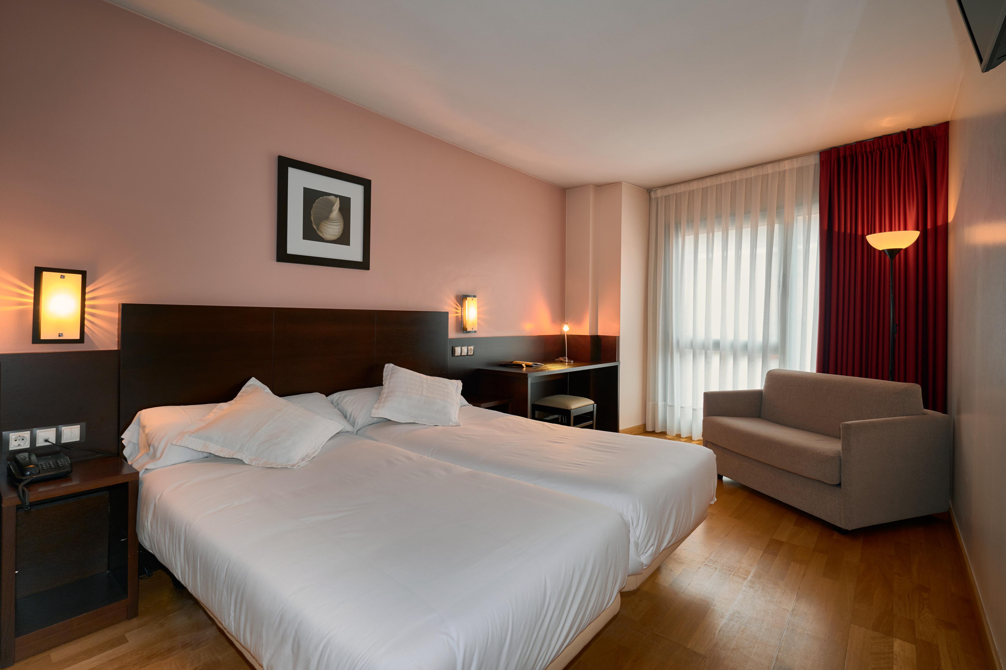 Hotel Castro Real Oviedo Luaran gambar